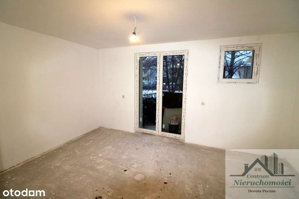 Mieszkanie 29,5m2, parter, blok, balkon-0