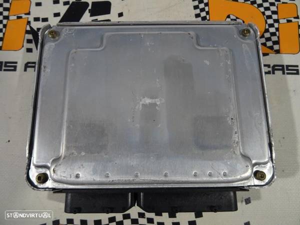 Centralina De Motor Audi A3 (8L1)  038906019Ft / 0281010981 / 038 906 - 4