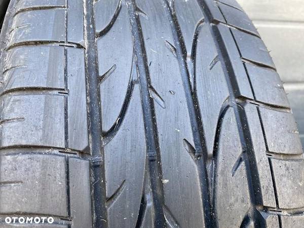 225/45R19 Bridgestone Dueler HP Sport lato 6,9mm - 3