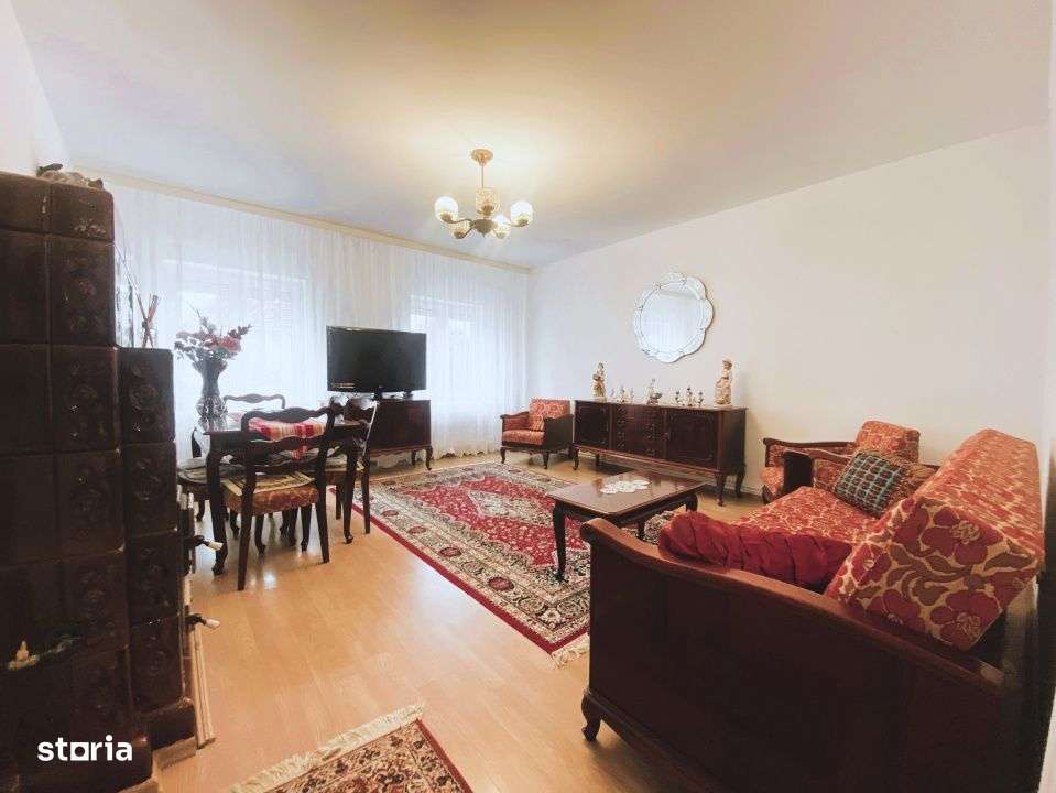 Casa cu 2 camere la curte in zona Piata Cluj - Imagine principală: 2/8