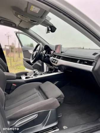 Audi A4 2.0 TDI Sport S tronic - 33