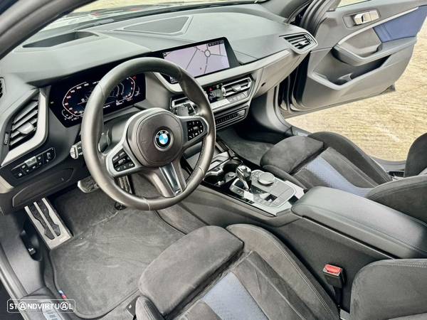 BMW M135i xDrive Pack Color Vision - 38