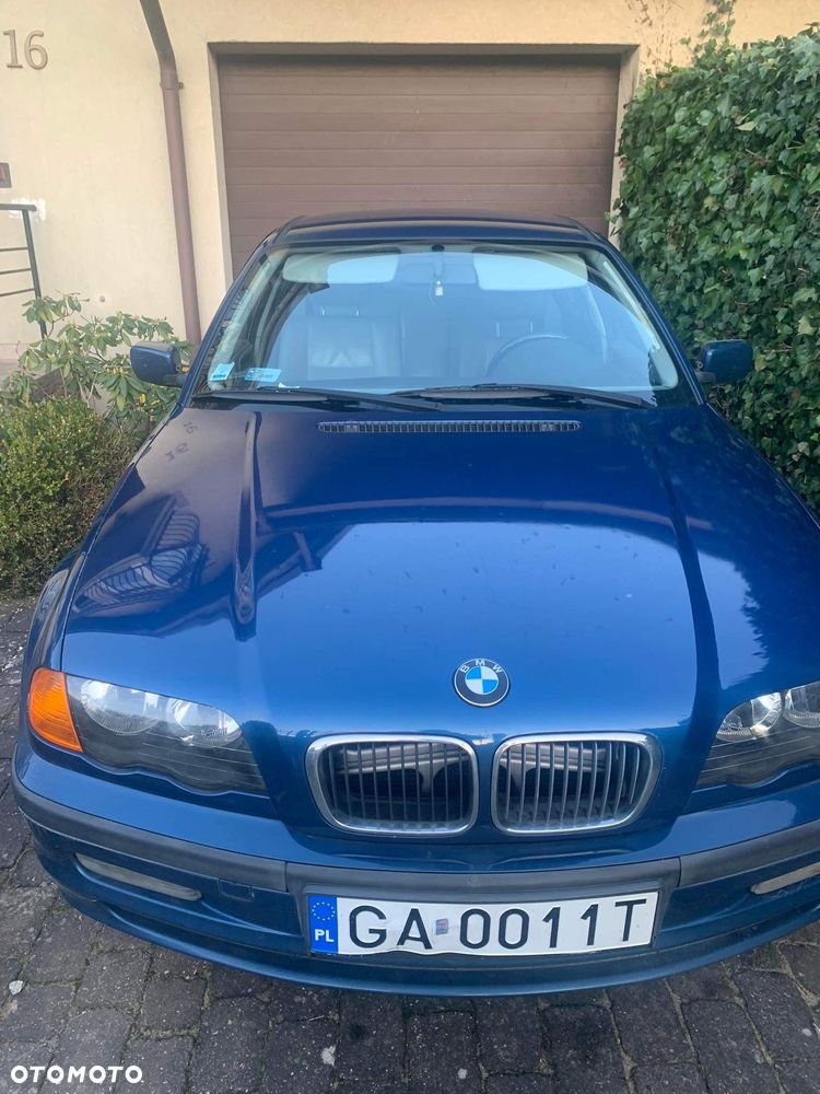 BMW 3