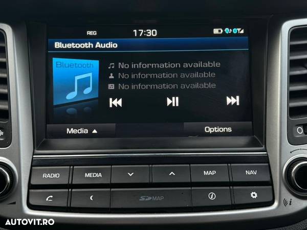 Hyundai Tucson blue 1.7 CRDi 2WD Intro Edition - 21