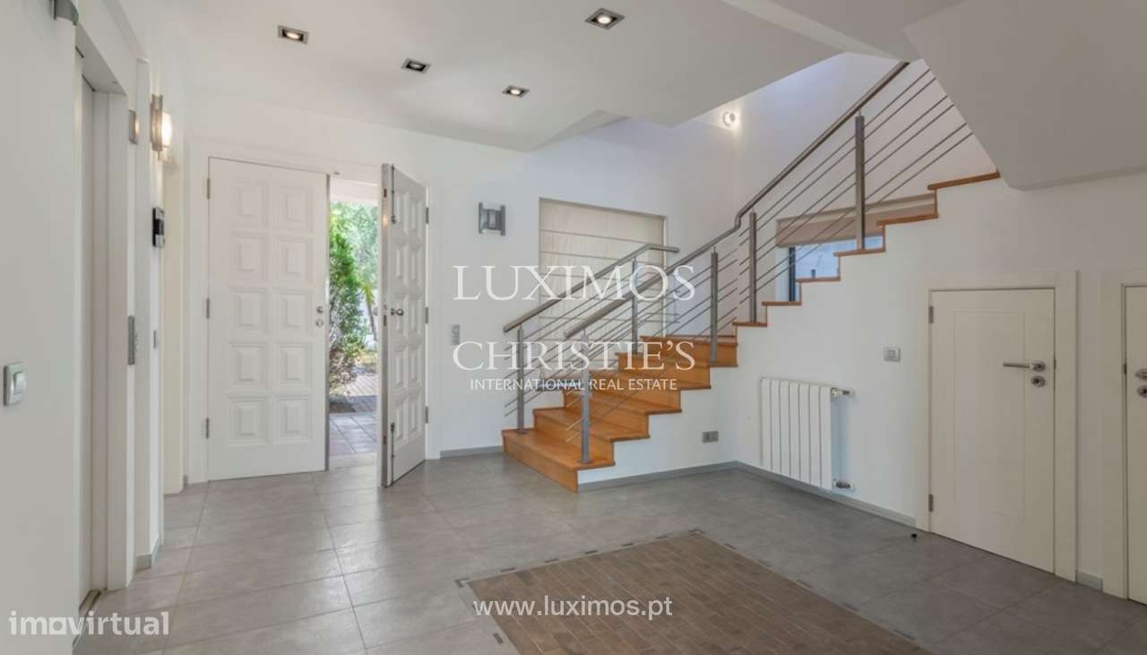 Fantástica moradia independente V3 para venda em Tavira, Algarve - Grande imagem: 3/28