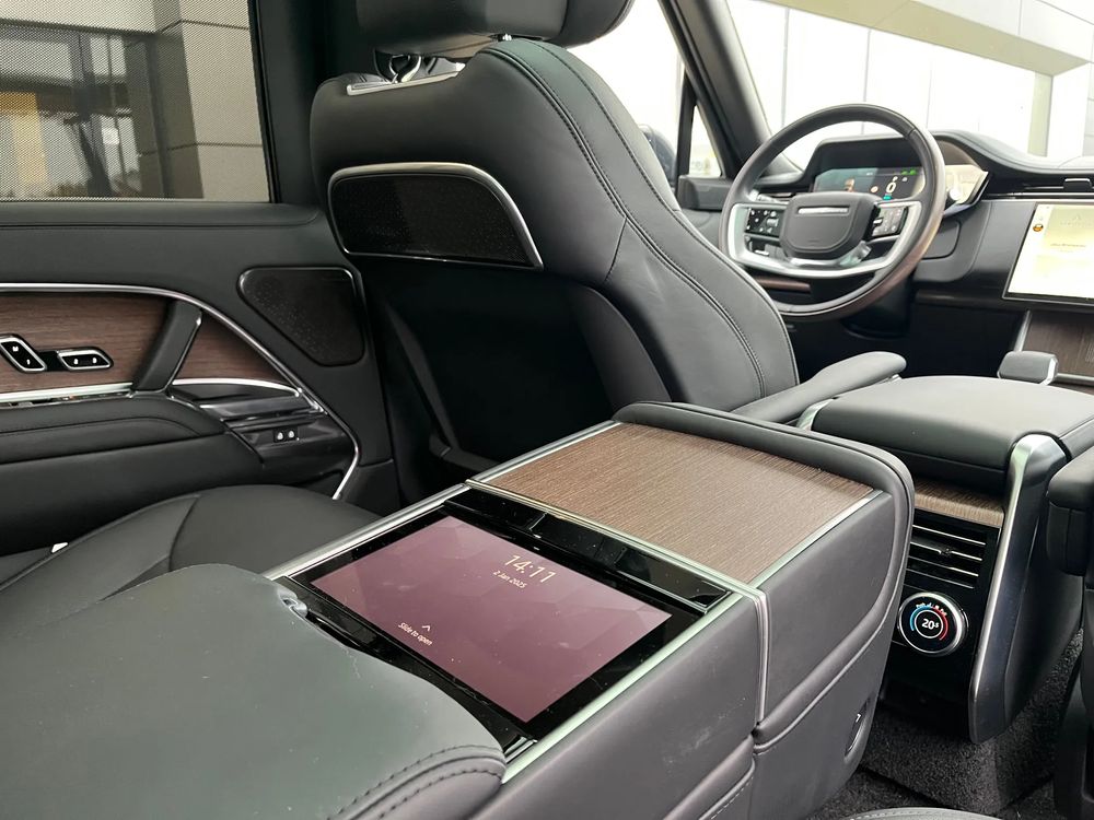 Land-Rover Range-Rover 3.0 Plugin Hybrid 550 KM — zdjęcie 7
