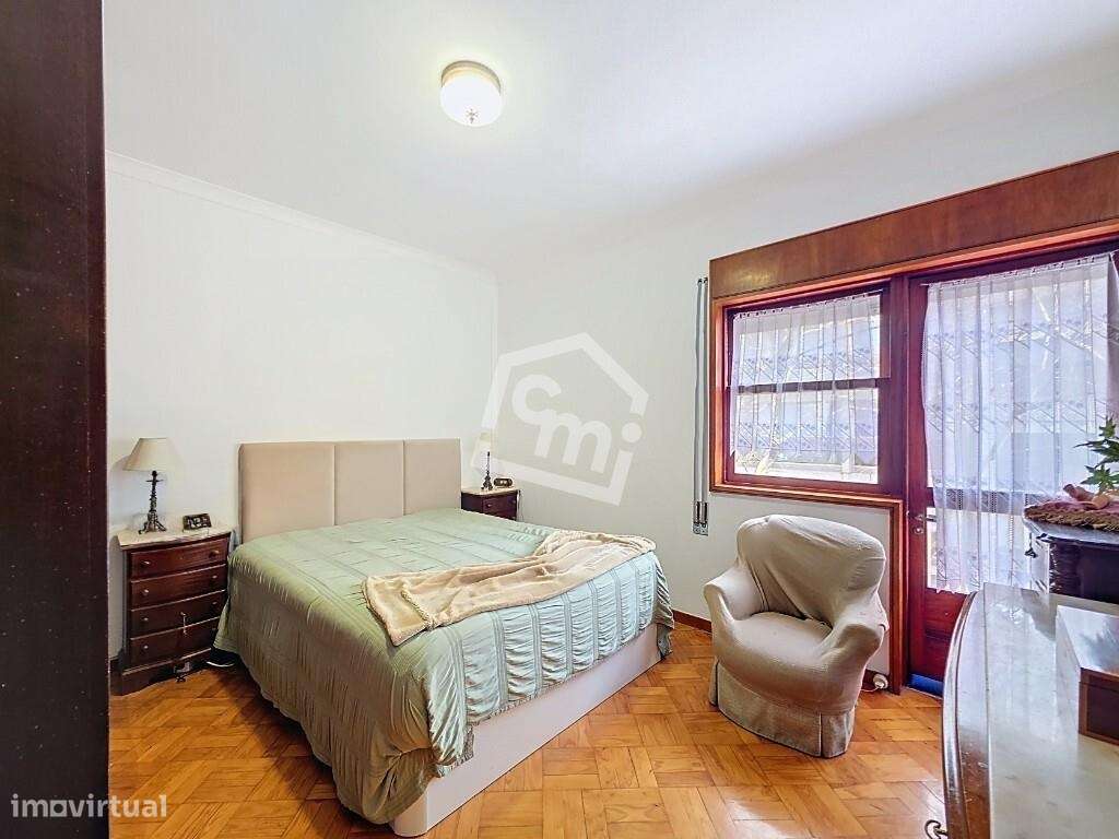 T4 com Garagem Box | 3 Frentes | 4 Varandas | Matosinhos Sul - Grande imagem: 4/31