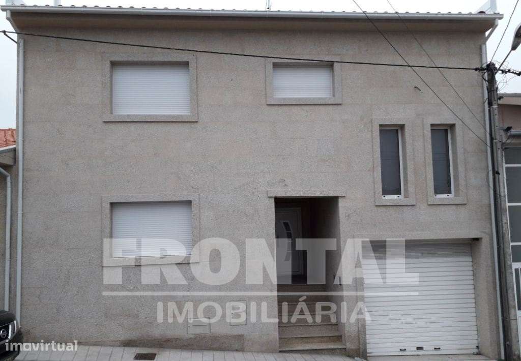 Moradia de Excelência - Construção em Granito | Centro De Mirandela, B - Grande imagem: 2/13