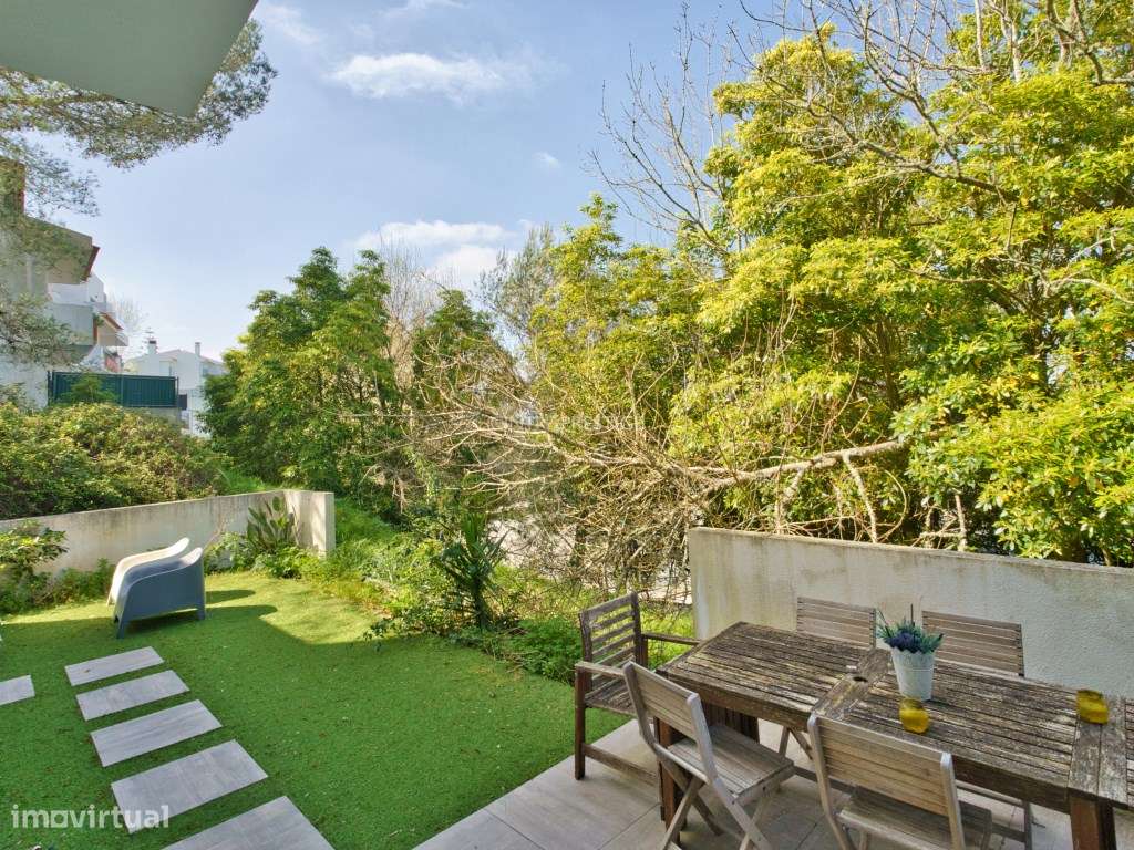 Moradia T5 Remodelada com Painéis Fotovoltaicos - Monte Santos, Sintra-37