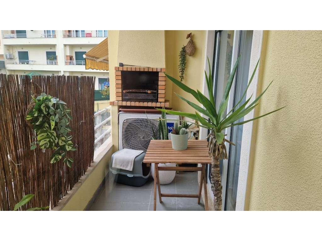 Excelente T3 em Palmela - Com Arrecadação e Churrasqueira - Grande imagem: 3/23