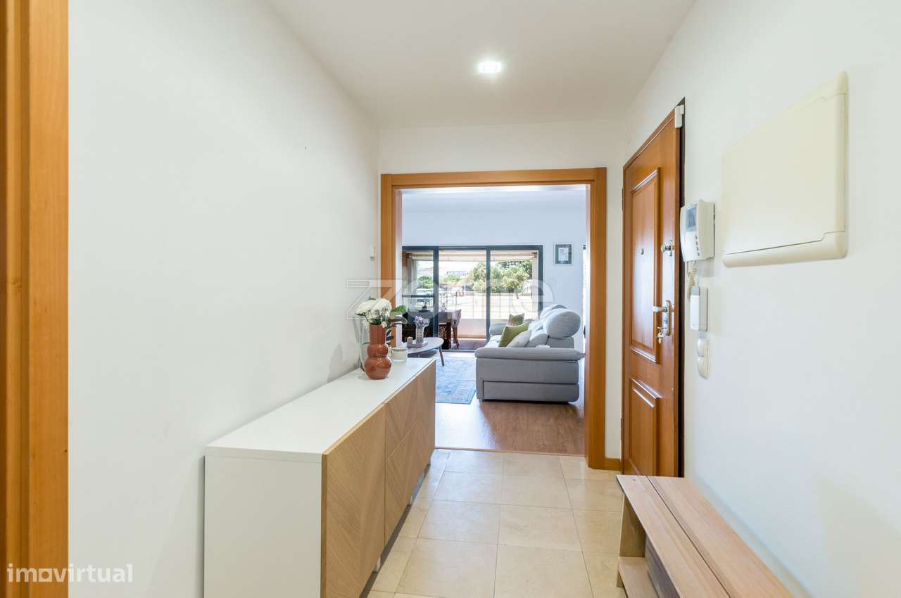 Apartamento T3 em Paio Pires-7