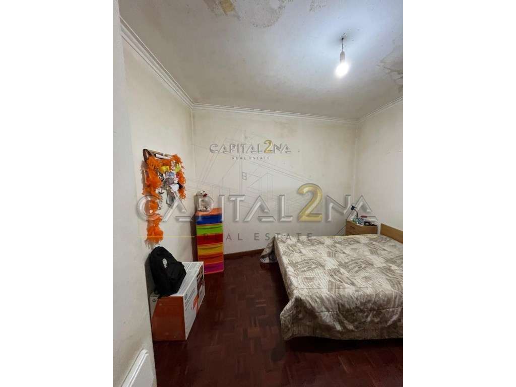 Prédio 4 Apartamentos T3 + Loja e ArmazémPrédio 4 Apartamentos T3 +...-13