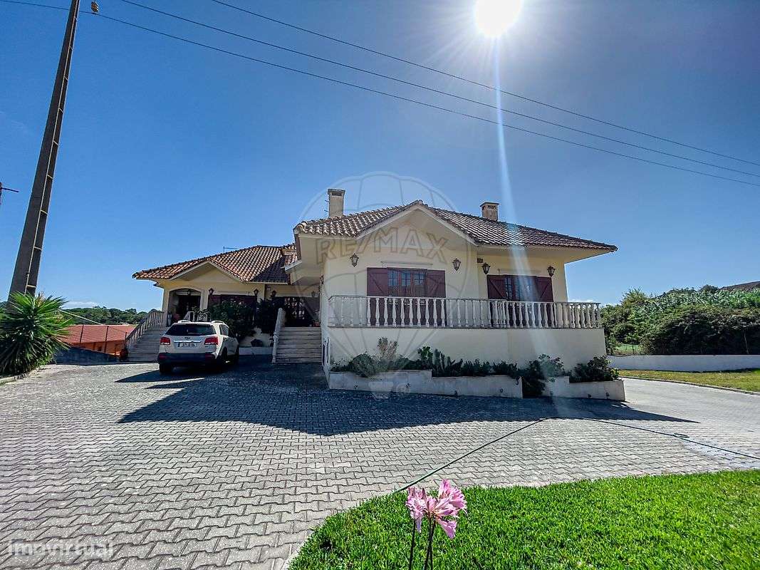 Moradia T14 para venda - Grande imagem: 3/50