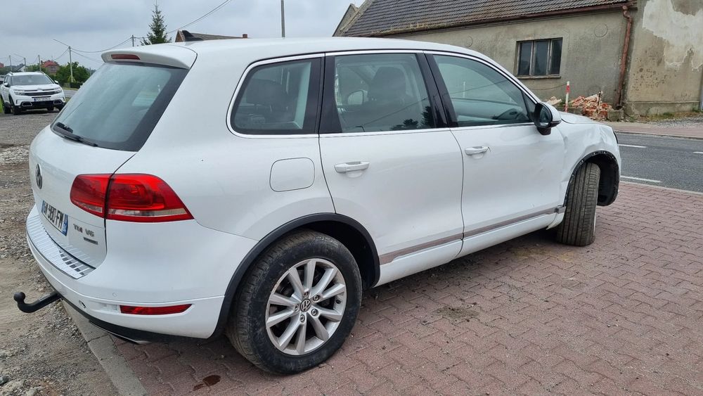 Volkswagen Touareg II (2010-) 3.0 V6 TDI Blue Motion DPF Automatik Exclusive Terrain Tech 2012