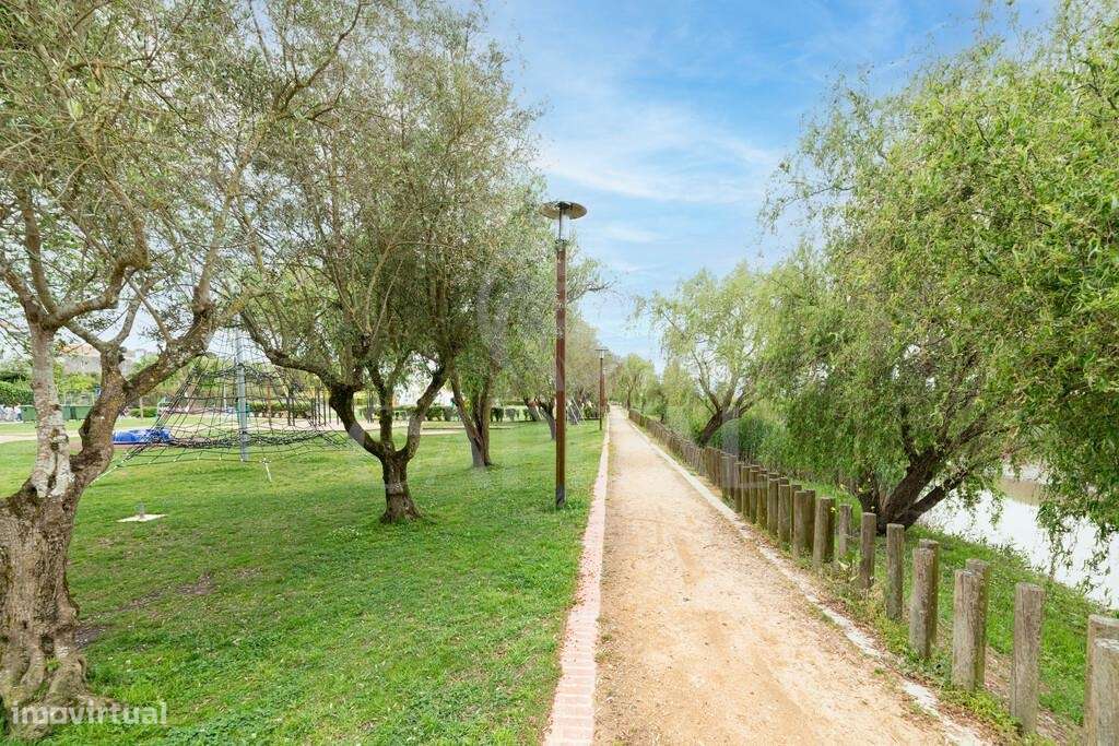 Apartamento T2 no centro de Samora Correia-25