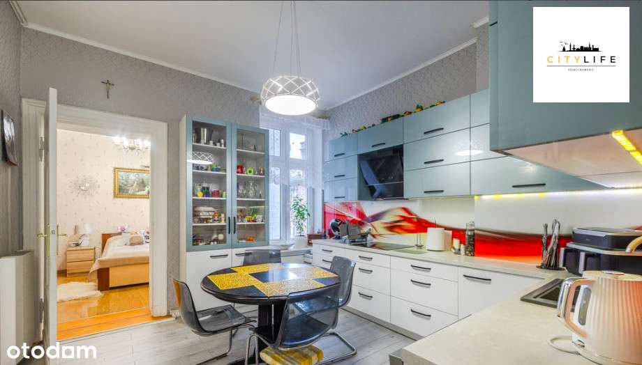 Piwnica 32m2| Blisko Forum| Wysokie Stropy-1