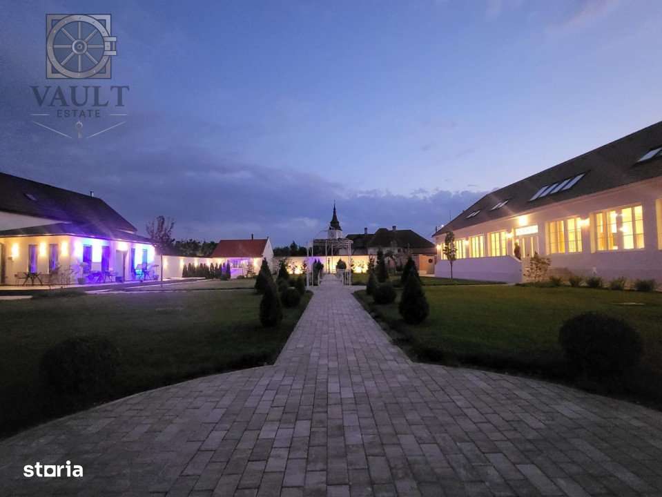 Bijuterie istorica transformata in lux modern: Proprietate unica in Sa - Imagine principală: 1/19