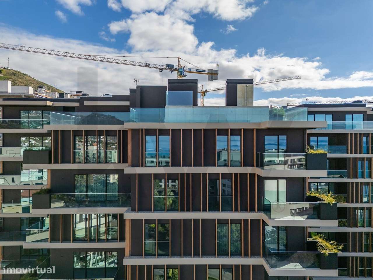 Apartamento T3 - Varino 7 — Elegância e Modernidade na Estrada Monumen - Grande imagem: 3/24