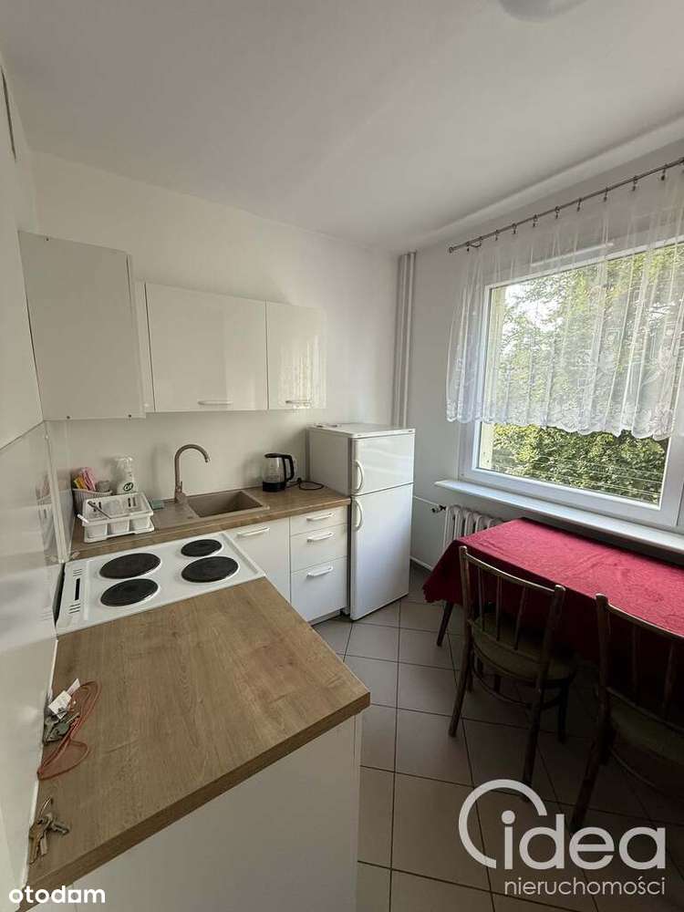 Kawalerka z balkonem w bloku z windą - Pełny obrazek: 2/6