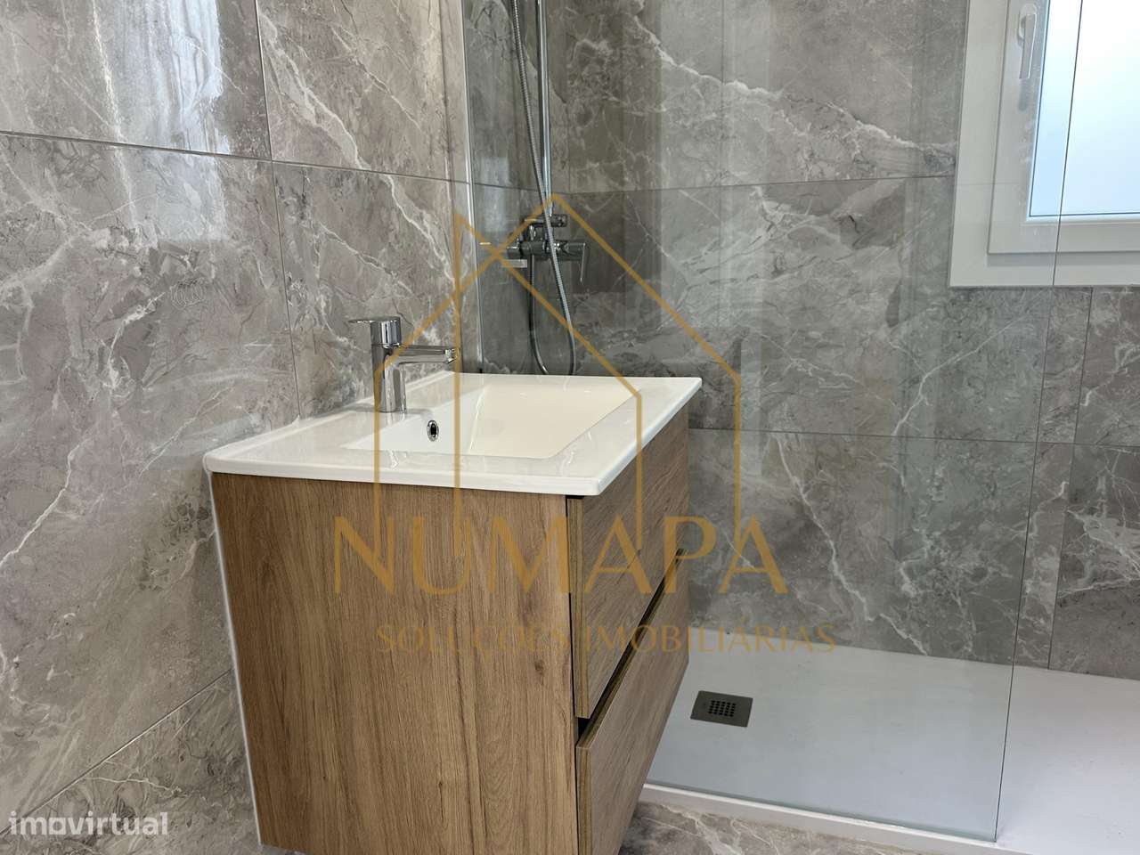 Moradia Isolada T4 em Quinta do Anjo, Palmela-6