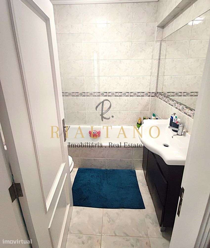 Apartamento T2 em Aveiro / Barrocas-11