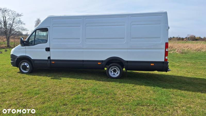 Iveco 35C13 - 9