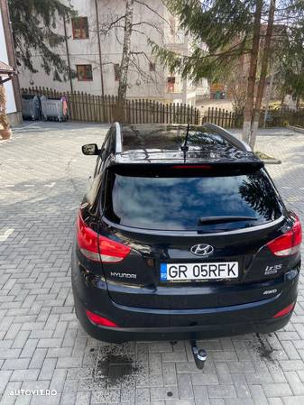 Hyundai ix35 2.0 CRDi 4WD 5 Star Edition - 8