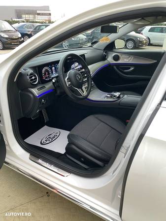 Mercedes-Benz E 220 d T 9G-TRONIC - 27