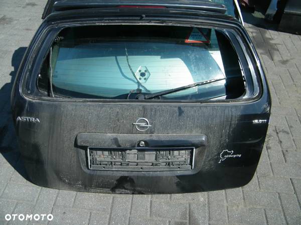 Klapa bagażnika Opel Astra - 1