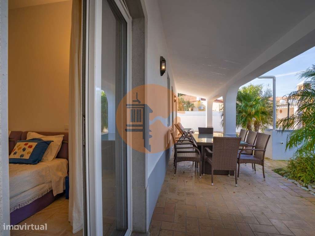 Moradia térrea com 4 quartos, Piscina em São Brás de Alportel - Grande imagem: 3/60