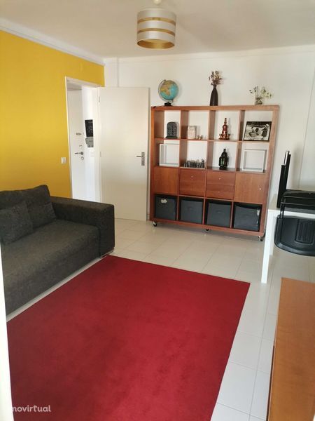 Vendo apartamento T1 em Faro