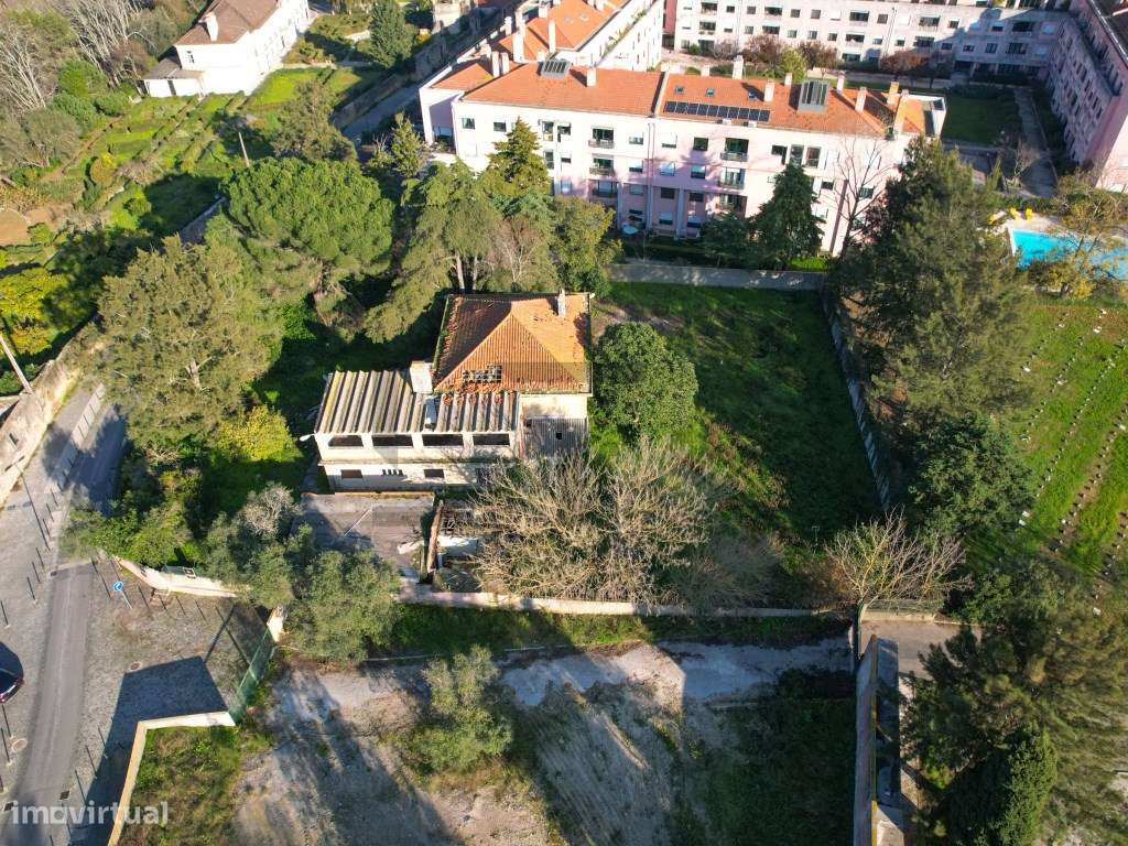 Moradia T6 com 2430m2 de Terreno para recuperar para Venda no Lumia... - Grande imagem: 5/49