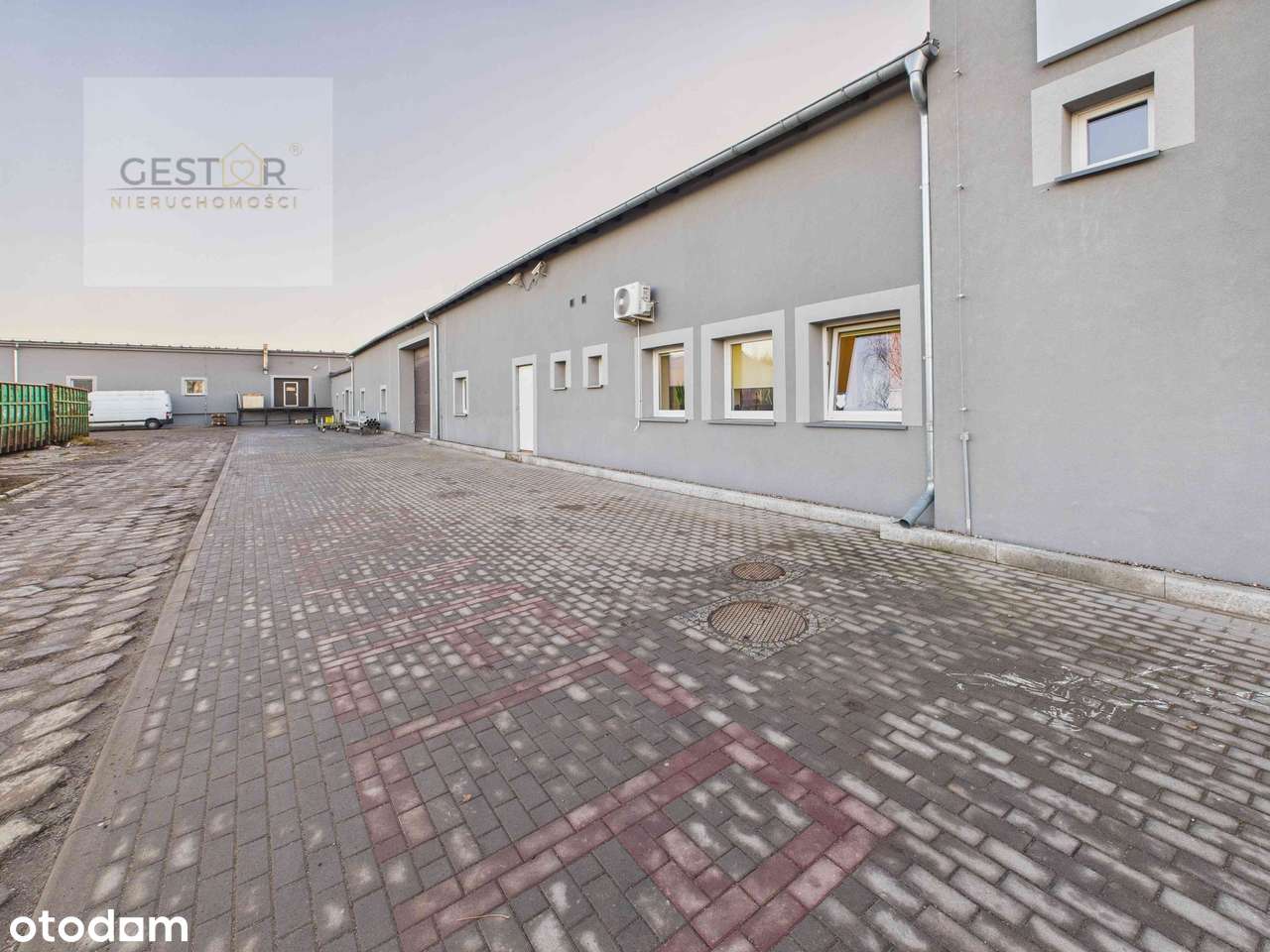 Kompleks hal produkcyjno-magazynowych z biurami – gotowy do inwestycji-7