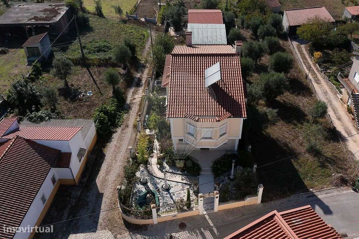 Moradia T3 para venda-46