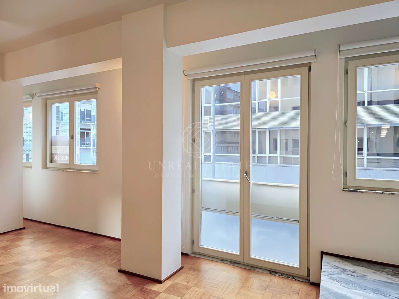 Apartamento T0+1 , novo, inserido em um edifício totalmente remodelado-31