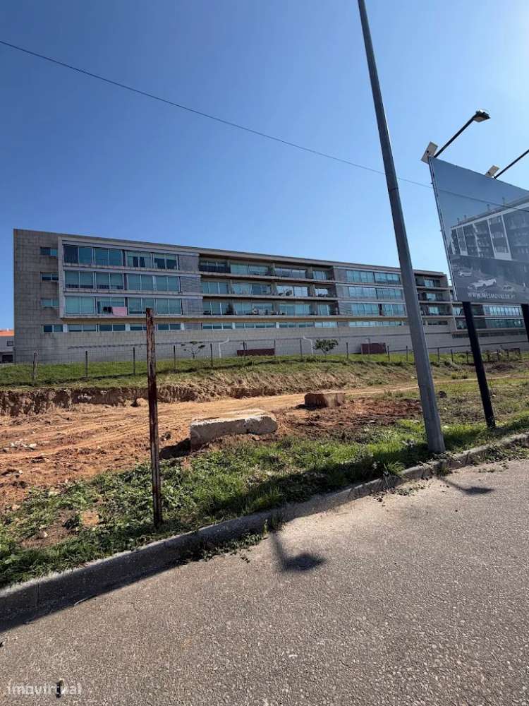 APARTAMENTO T1 Gold Living Quinta da Missilva GONDOMAR-8
