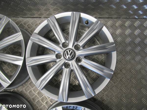 Felgi Vw T-Rock Sharan Tiguan Caddy Passat 6,5Jx17 et52 5x112 5TA - 2