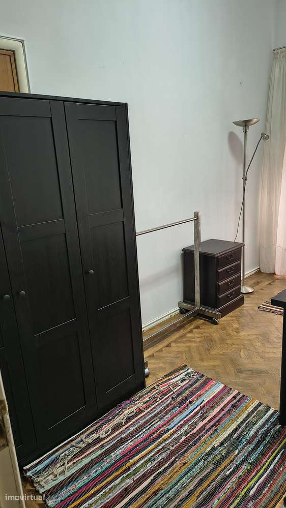 Quarto Individual Moscavide com Varanda - Grande imagem: 3/3