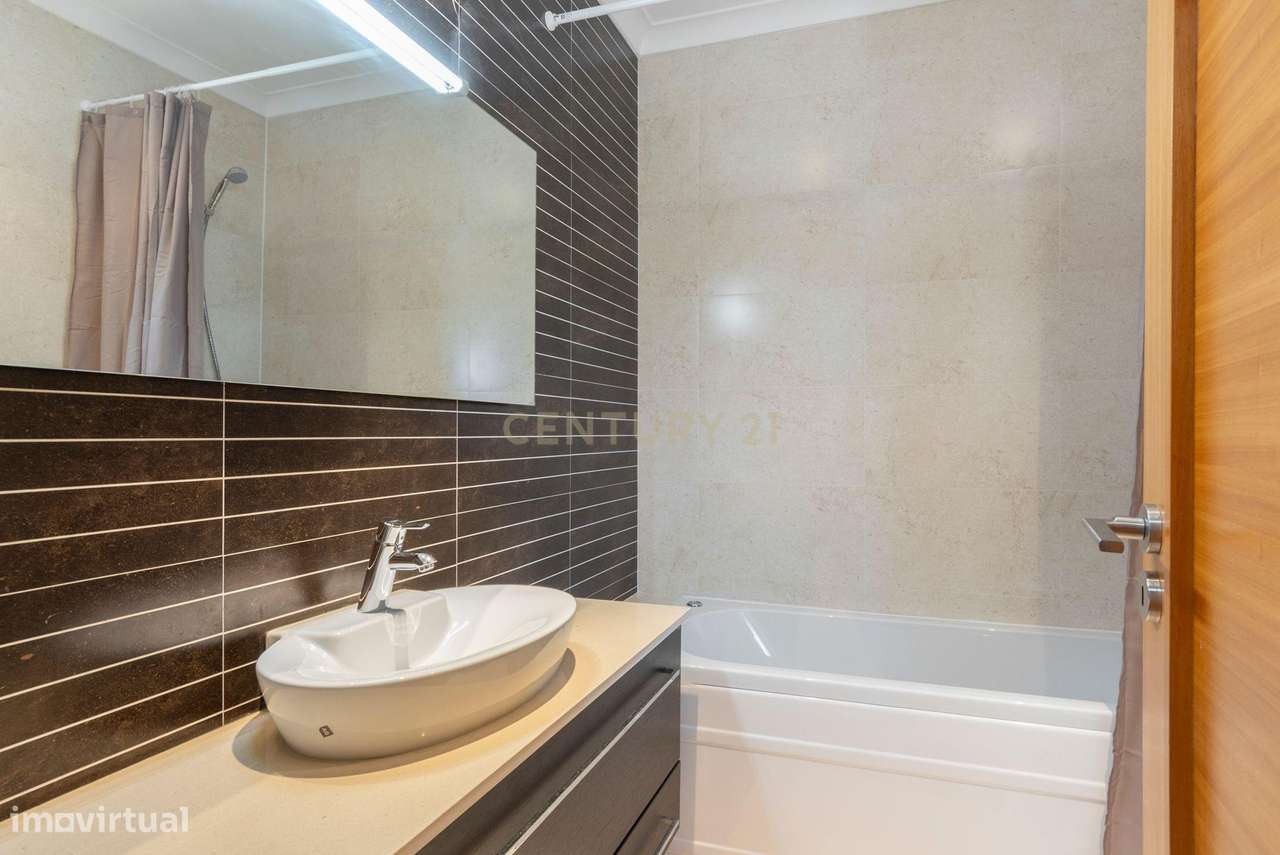 Apartamento T3 de Prestígio em Condomínio Exclusivo | Vista Mar | Paço-18