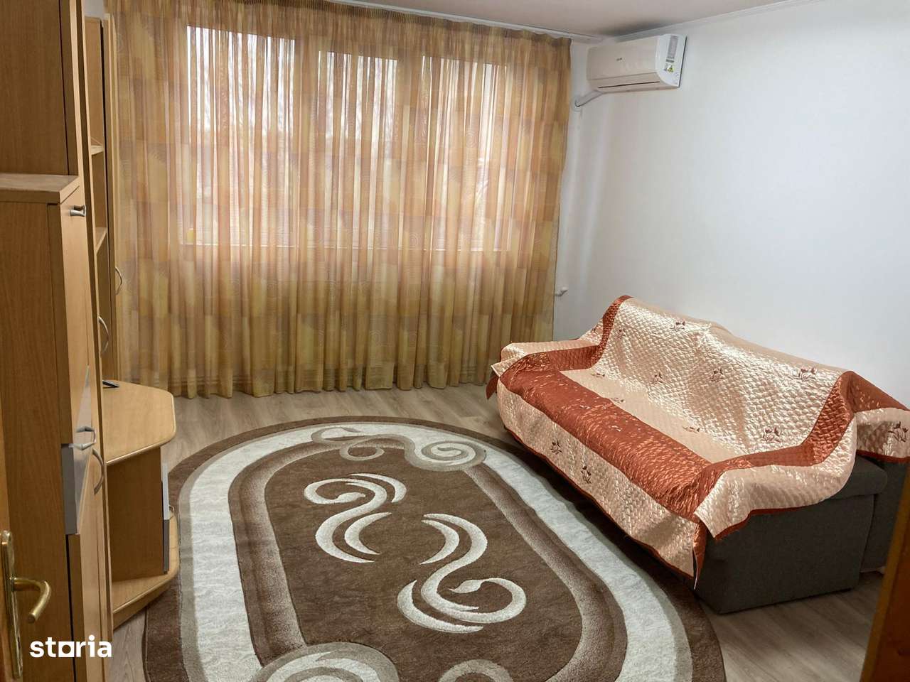 ap  2 cam decomandat-zona Spitalul Mare - Imagine principală: 5/10