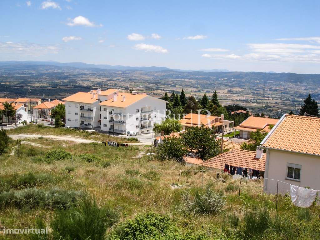 Loteamento Urbanizado com 7 lotes e 2 áreas comerciais - Grande imagem: 4/4