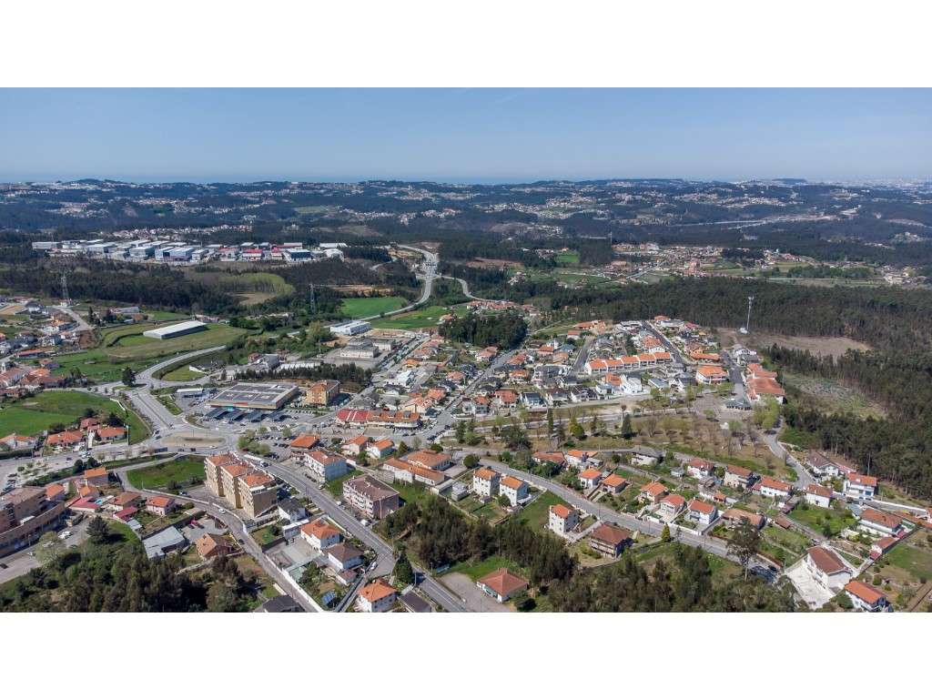 Terreno com 18414m² para construção pavilhões industriais junto à A...-20