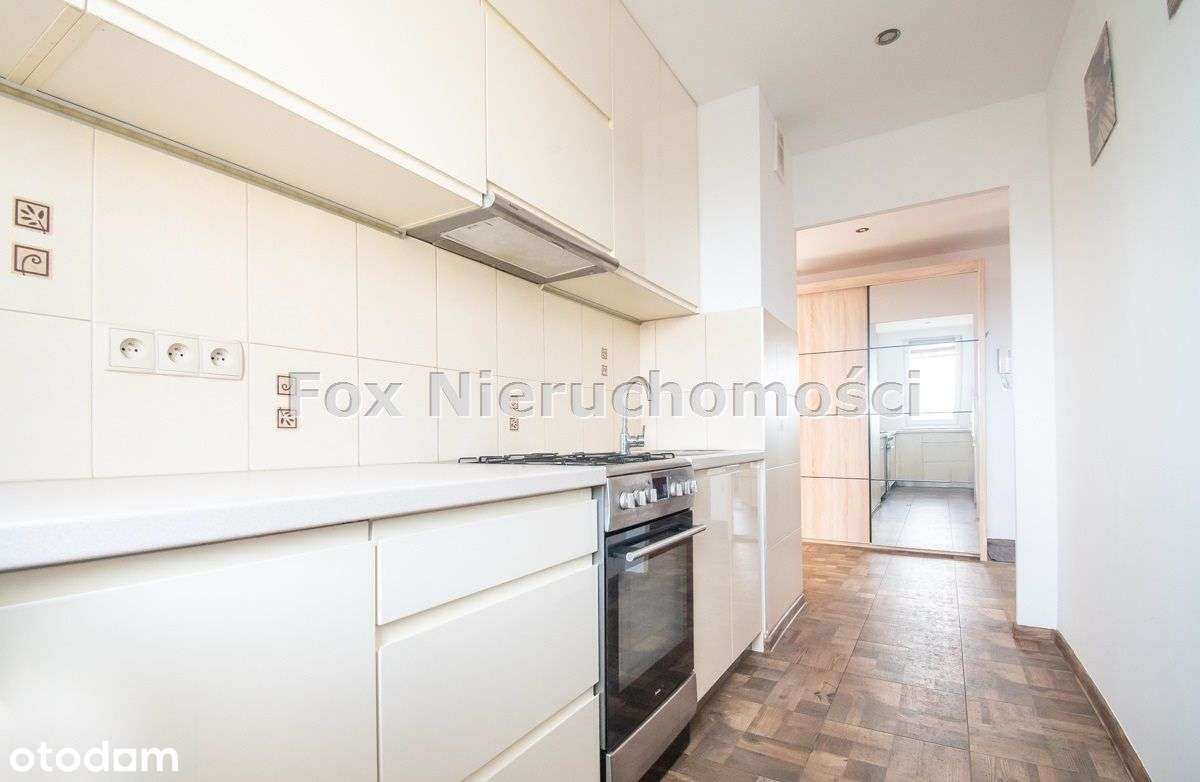 Niezwykle widokowe 3 pokoje z balkonem po remoncie-9