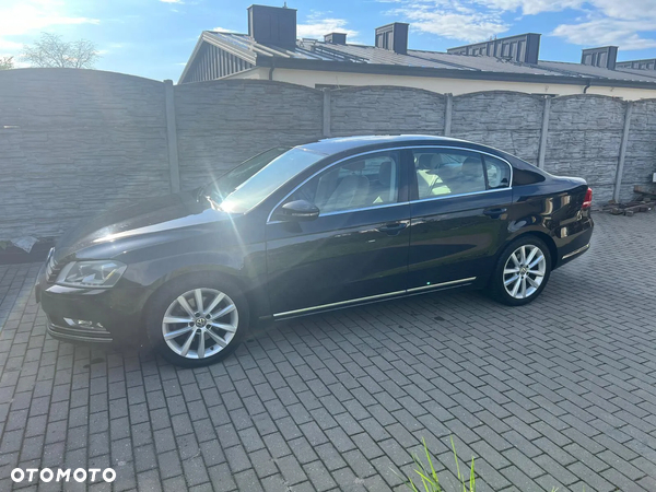 Volkswagen Passat 2.0 TSI Highline DSG - 8