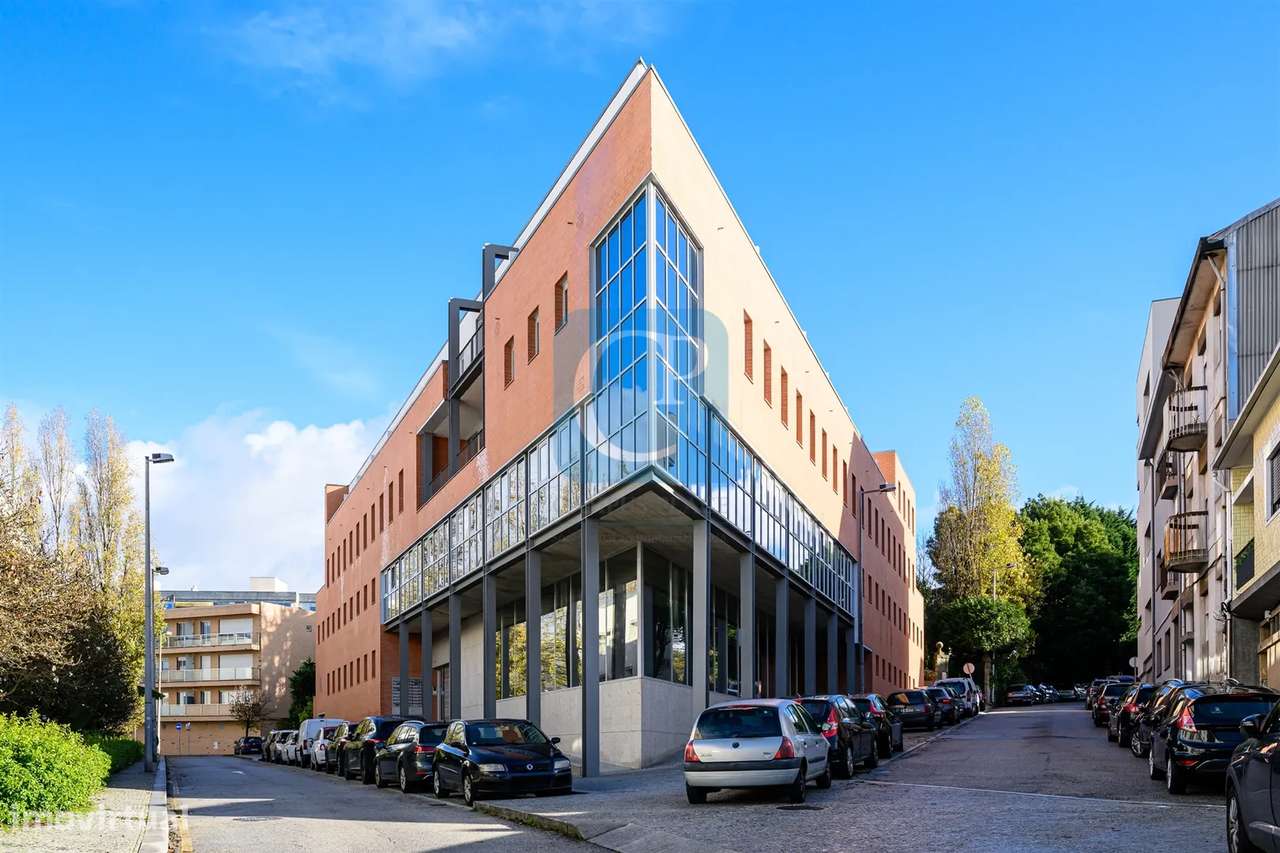 Apartamento T3 no Edifício Monserrate em Matosinhos-28