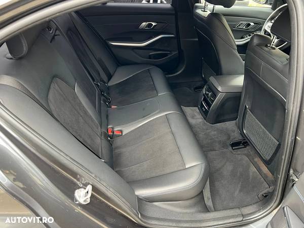 BMW Seria 3 330e Aut. M Sport - 17