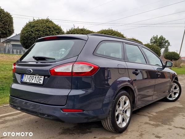 Ford Mondeo 1.6 TDCi Ambiente - 8