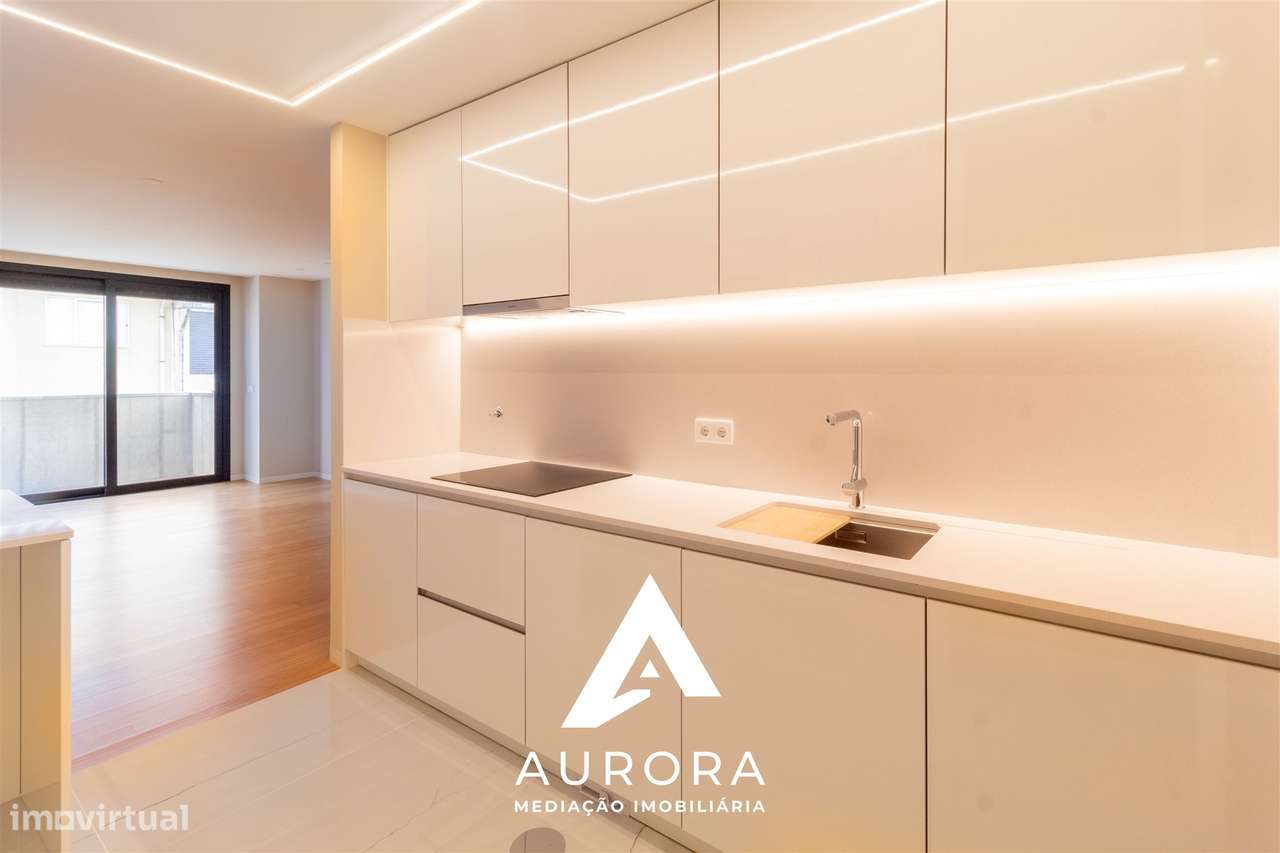 Exclusivo Apartamento T3 de Luxo no Centro de Espinho - Grande imagem: 3/30