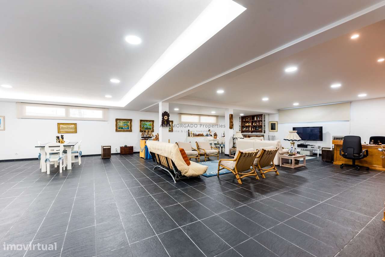 Moradia de Alto Padrão na Marinha Grande – Perto de Leiria e das Praia-47