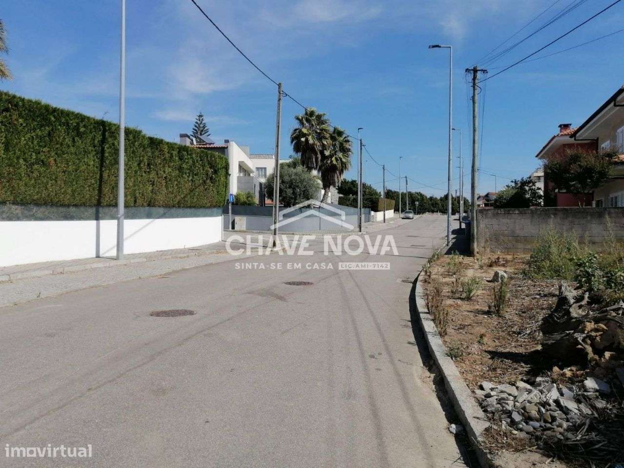 Lote de Terreno para Moradia Geminada em Perosinho - Grande imagem: 1/11